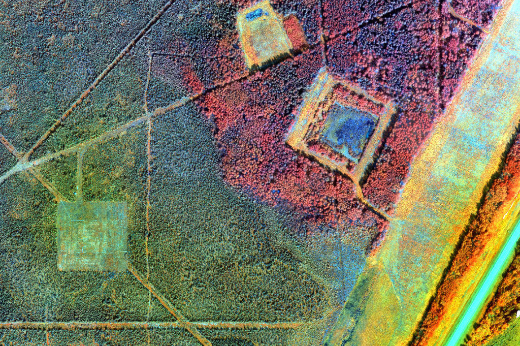 Compósito de cores falsas